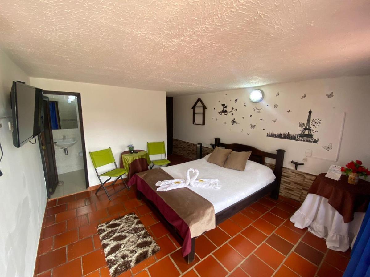 Hotel Campestre La Loma กูริติ ภายนอก รูปภาพ