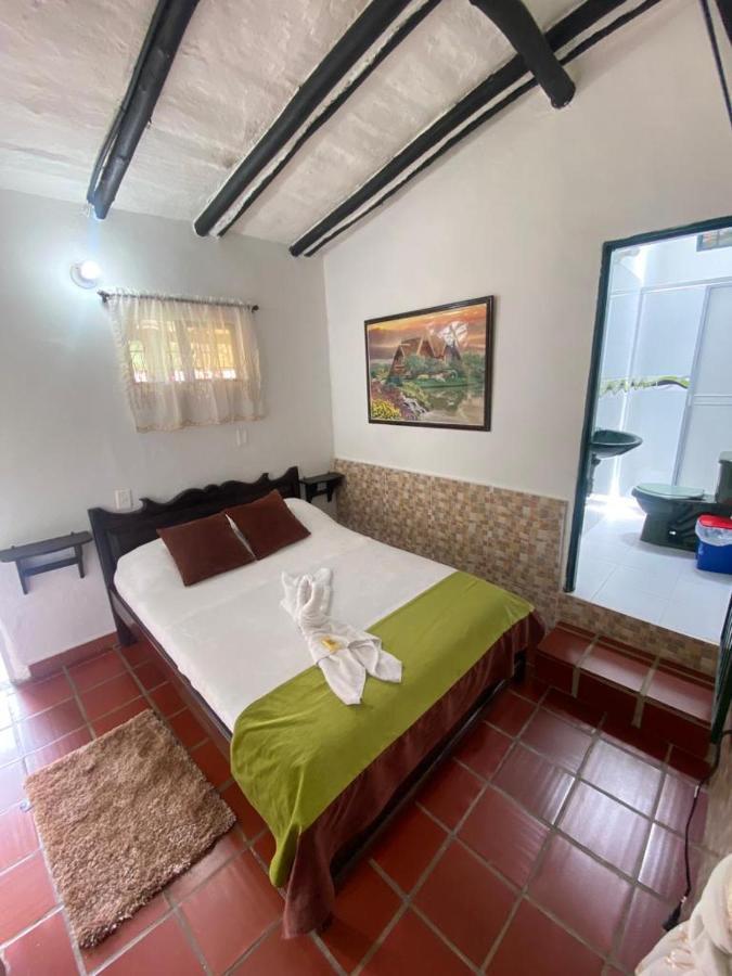 Hotel Campestre La Loma กูริติ ภายนอก รูปภาพ
